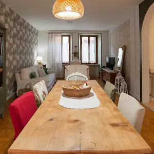 Via Mezzaterra 10 Appartamento